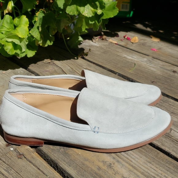 Banana Republic Women’s Light Blue Suede Demi Loafer - size 9.5 - Picture 2 of 7
